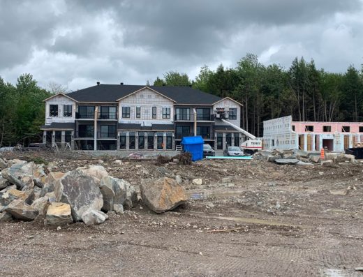 CONSTRUCTION FRANCIS DESROSIERS