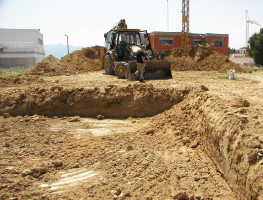 EXCAVATION R BARRETTE