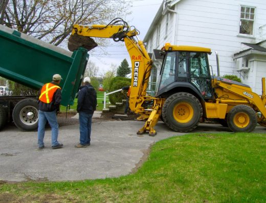 EXCAVATION R ET R INC