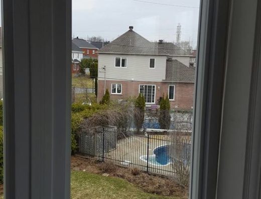 SERVICES D&rsquo;ENTRETIEN PORTES ET FENÊTRES RL INC