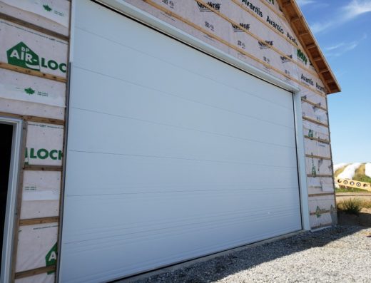 LES PORTES A POULIN INC
