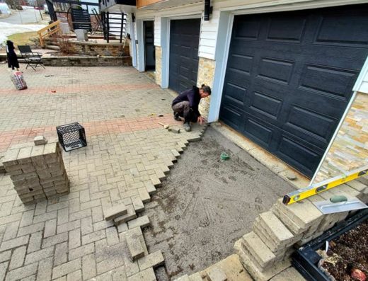 LESSARD EXPERT INC
