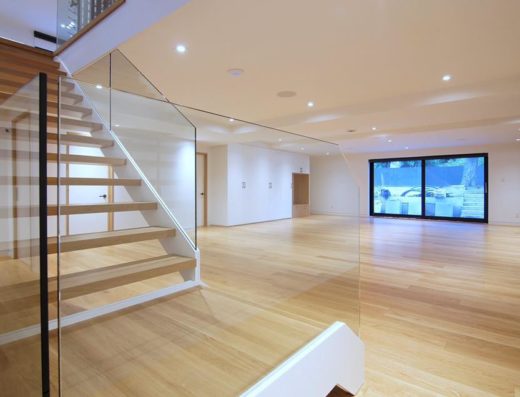 L&rsquo;ESCALIER DISTINCT INC