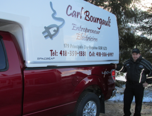 CARL BOURGAULT ENTREPRENEUR ÉLECTRICIEN