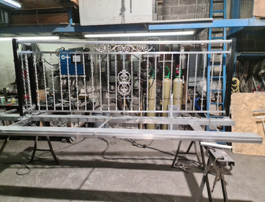 ALUMINIUM VARINA INC