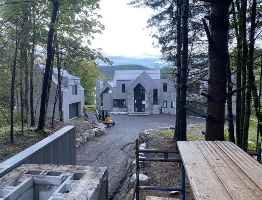 MAÇONNERIE DU MOYEN ÂGE INC